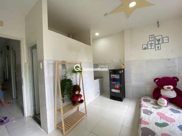 Gấp bán , nhà 3 tầng , P15 Gò Vấp , hẻm xe hơi tránh nhau rộng rãi 8m thông -giá 7ty2